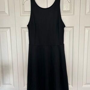 Elegant Black Sleeveless Dress